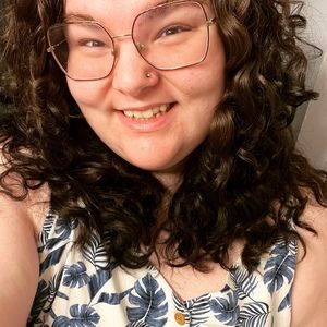 Meet your Posher, Melanie